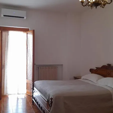 Only Bed 3* 滨海波利尼亚诺